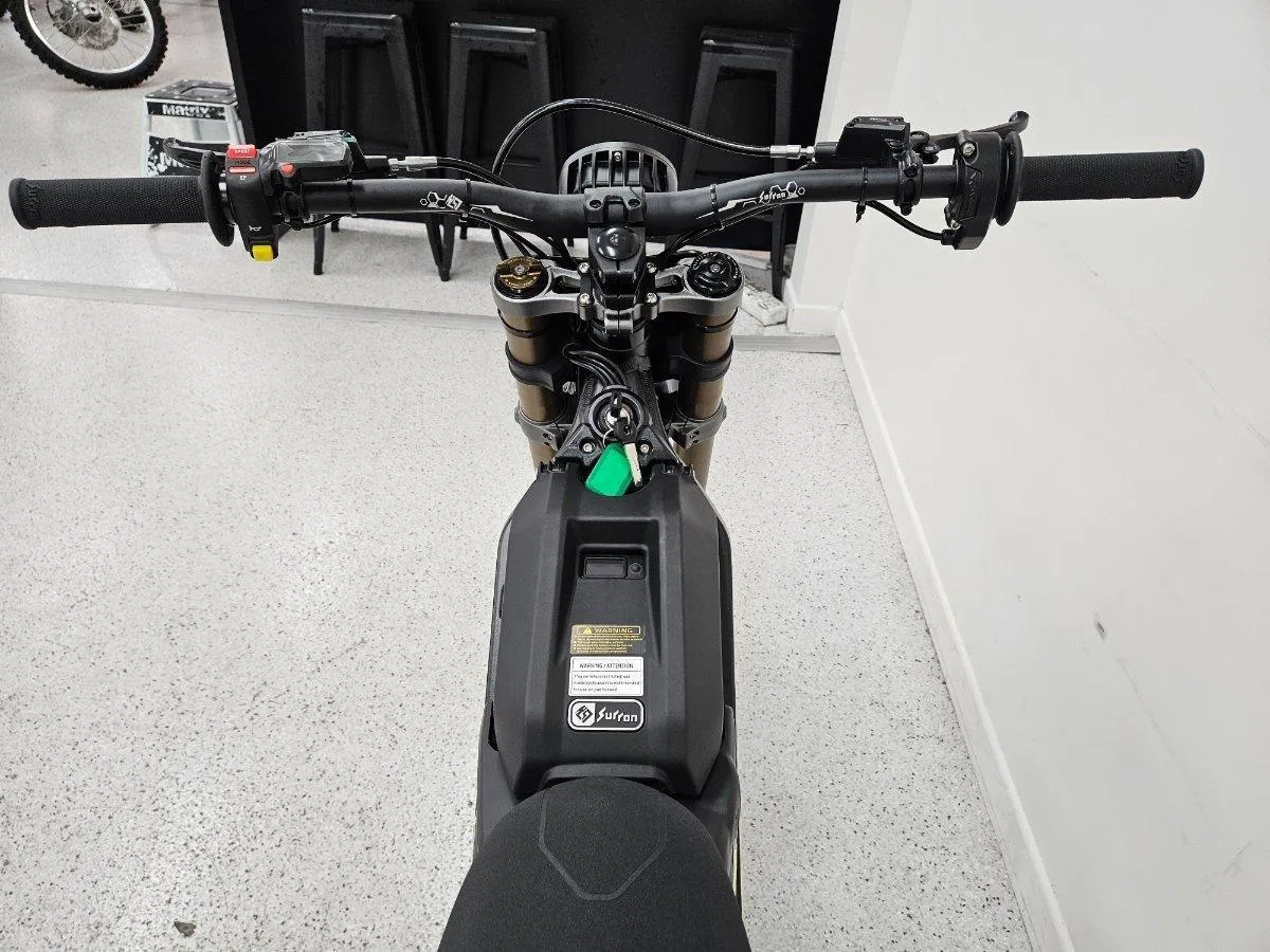 239214 (9)