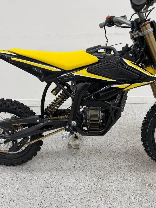 239332 (4)